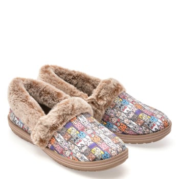 Papuci SKECHERS multicolor, BOBS TOO COZY, din material textil