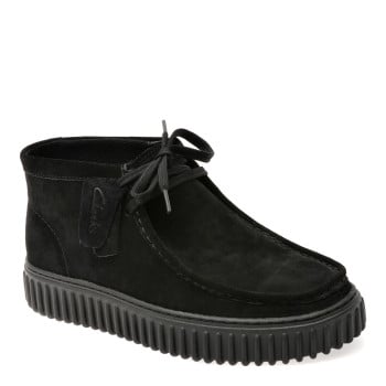 Ghete CLARKS negre, TORHILL HI, din piele intoarsa