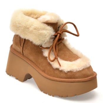 Ghete UGG maro, NEW HEIGHTS LACE UP, din piele intoarsa