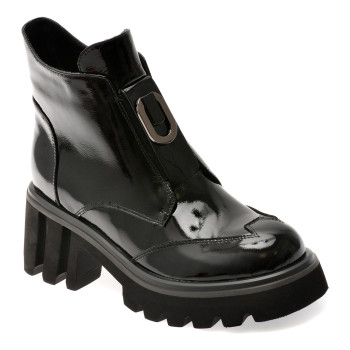 Ghete GRYXX negre, RT4011, din piele naturala lacuita