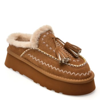 Papuci O-JOO maro, GWEN ETNO SABOT, din piele intoarsa