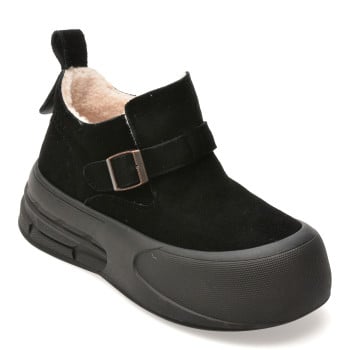 Ghete GRYXX negre, A6623, din piele intoarsa